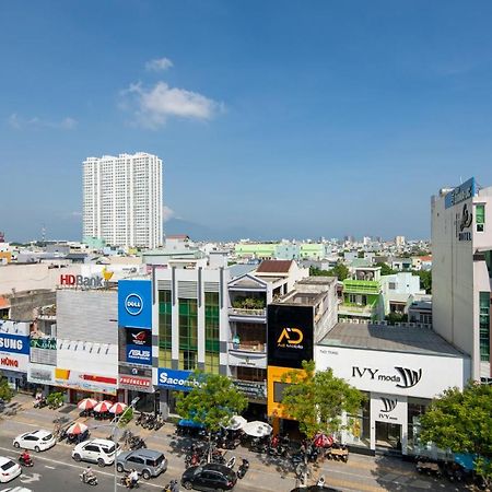 Sky Star Hotel Da Nang Exteriör bild
